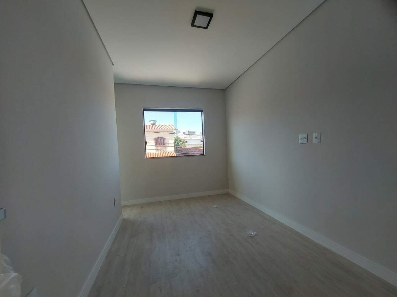 Casa à venda com 3 quartos, 80m² - Foto 10