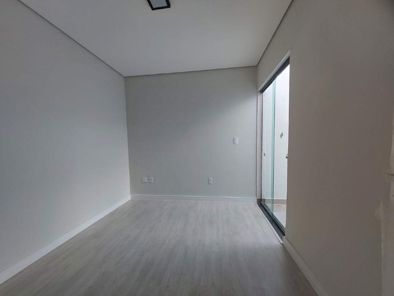 Casa à venda com 3 quartos, 80m² - Foto 6