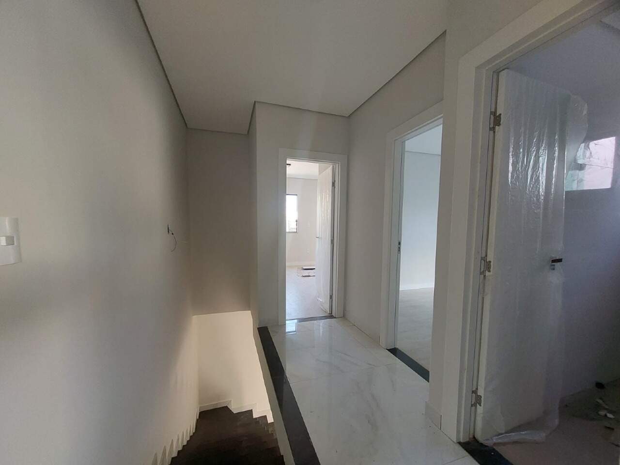 Casa à venda com 3 quartos, 80m² - Foto 7