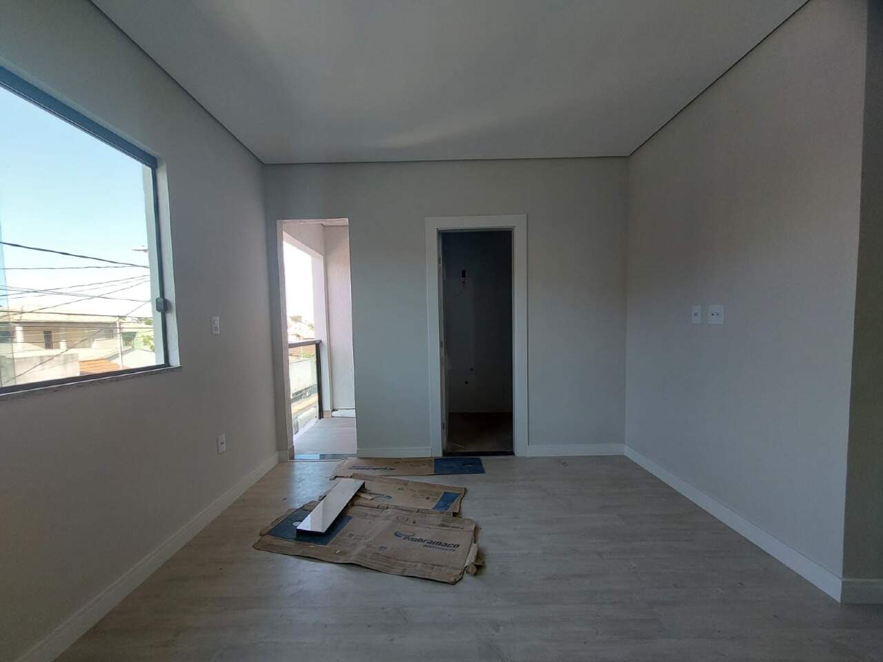 Casa à venda com 3 quartos, 80m² - Foto 9