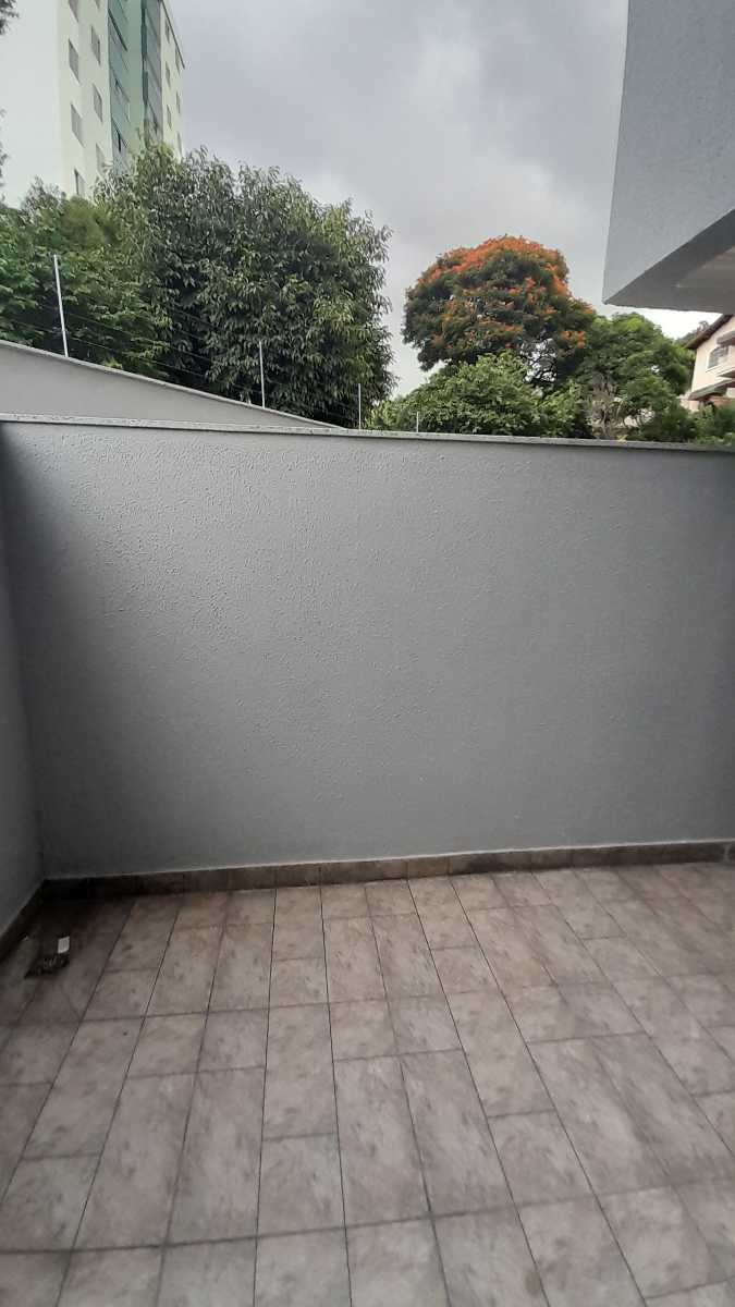 Apartamento à venda com 2 quartos, 70m² - Foto 13