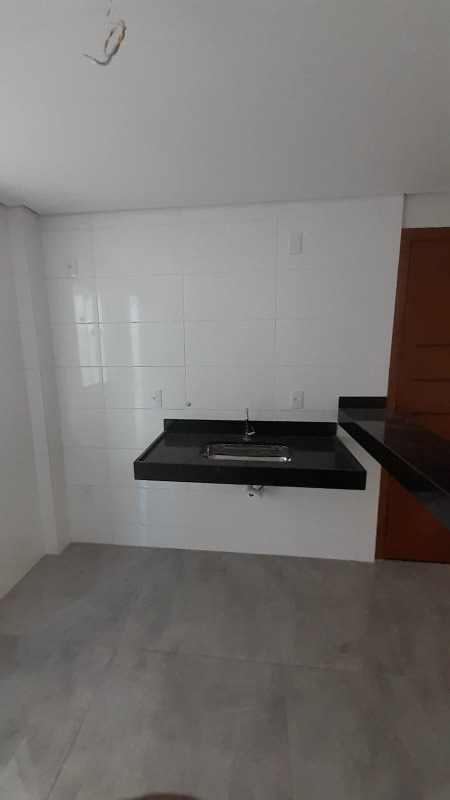 Cobertura à venda com 5 quartos, 130m² - Foto 8