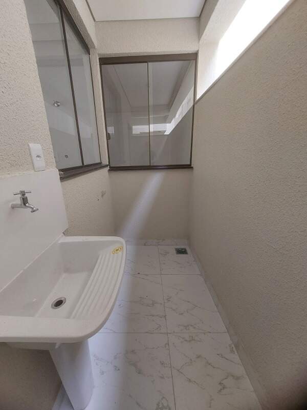 Apartamento à venda com 2 quartos, 54m² - Foto 4