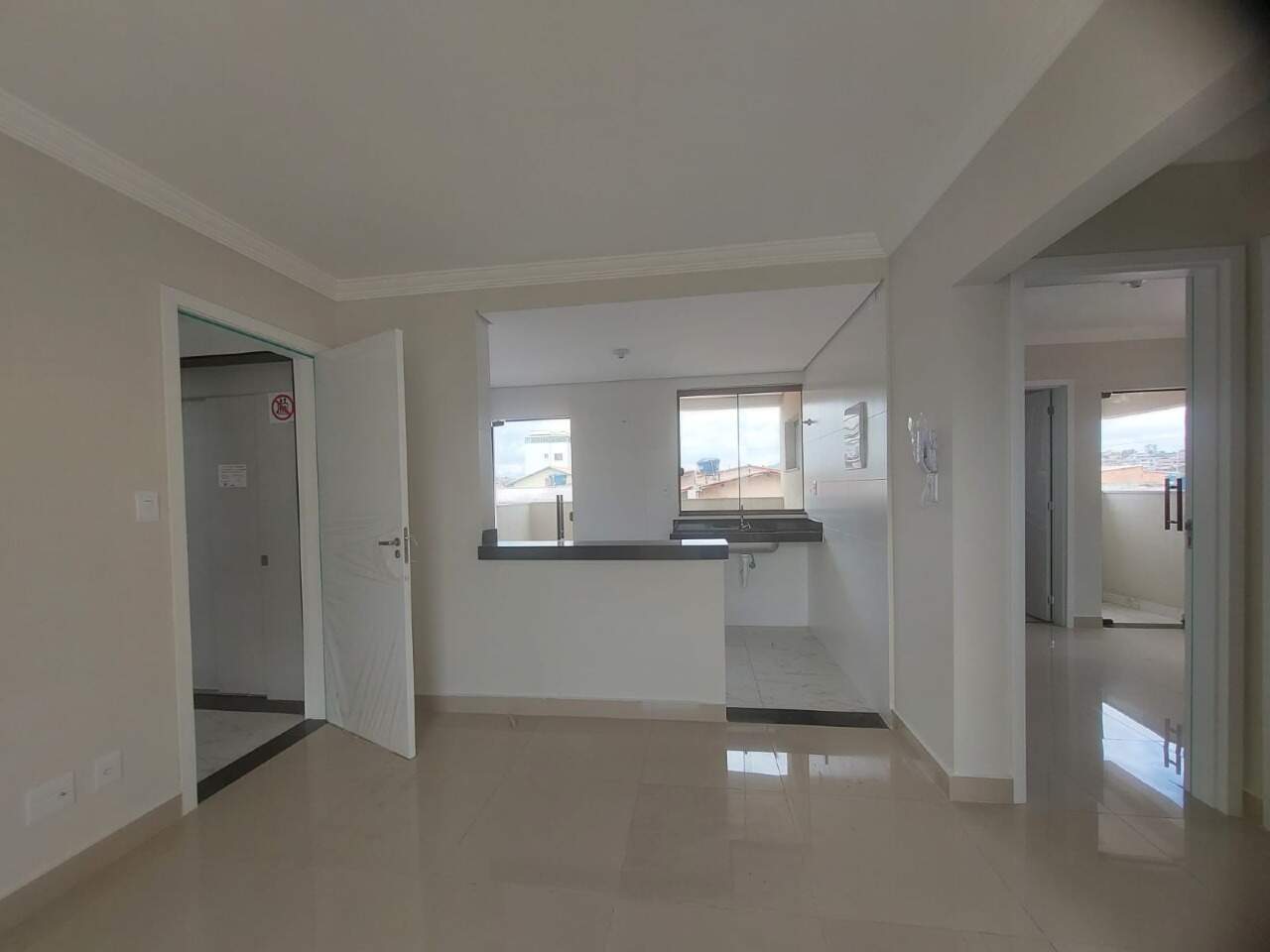 Apartamento à venda com 2 quartos, 54m² - Foto 15