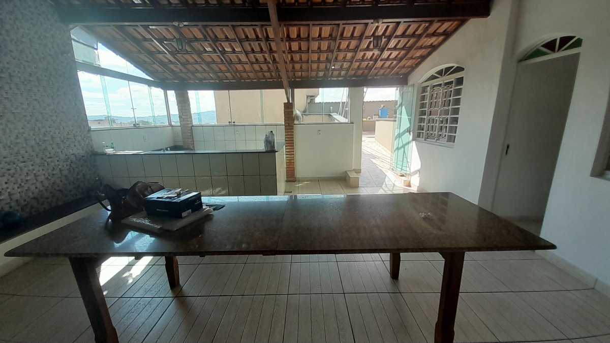 Casa para alugar com 3 quartos, 260m² - Foto 21