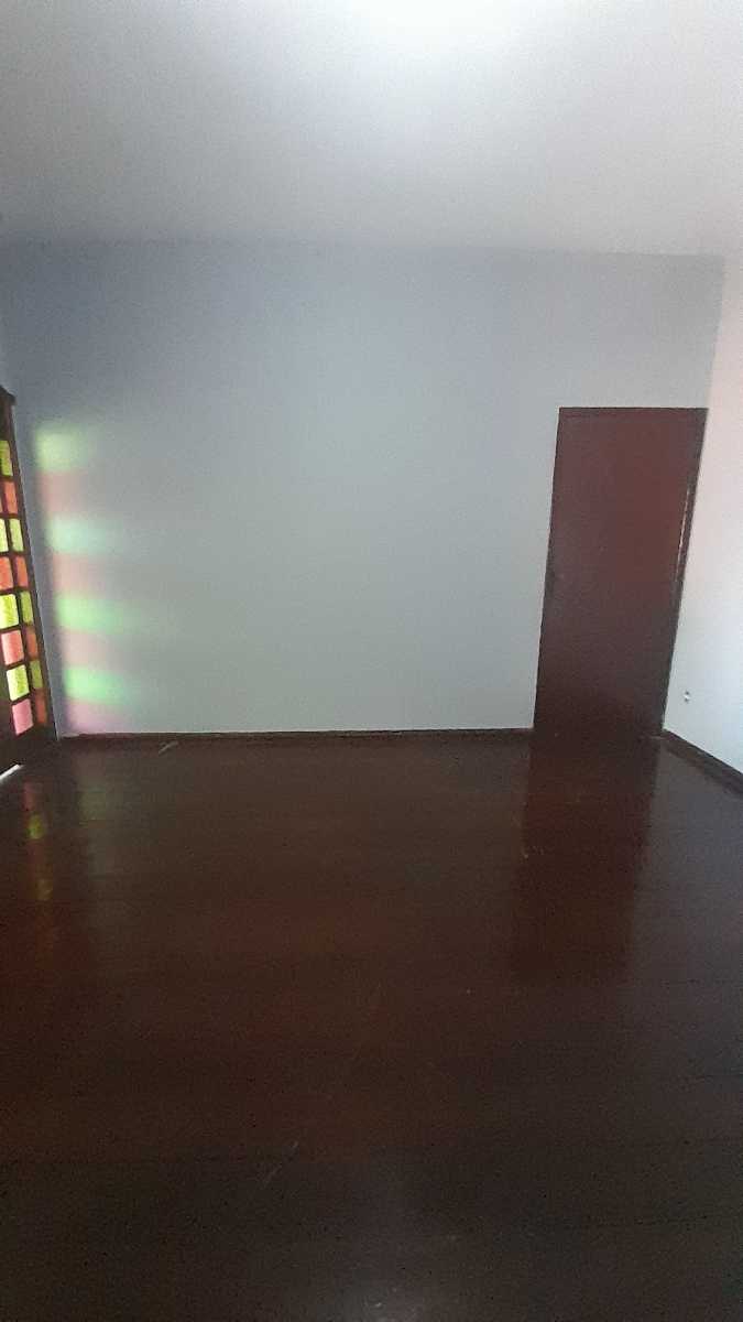 Casa para alugar com 3 quartos, 260m² - Foto 10