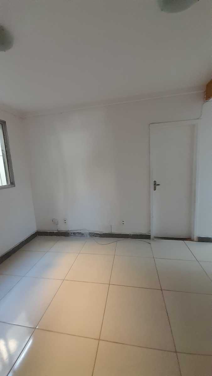 Apartamento à venda com 2 quartos, 45m² - Foto 2