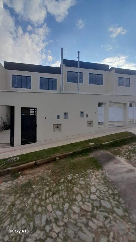 Casa, 3 quartos, 83 m² - Foto 2