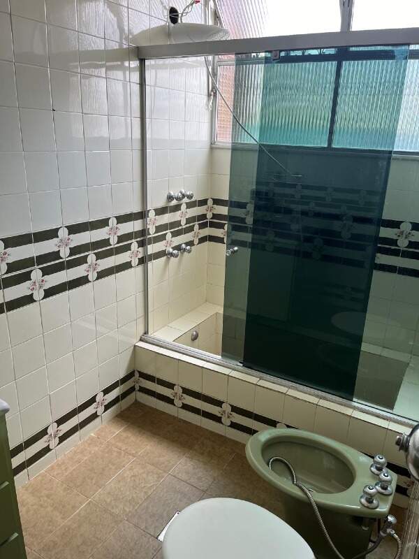 Apartamento à venda com 4 quartos, 140m² - Foto 5