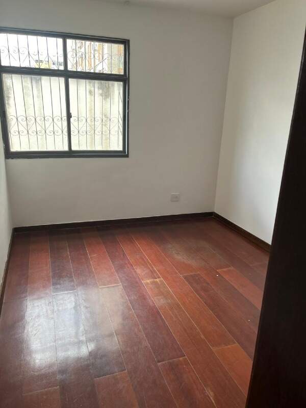 Apartamento à venda com 4 quartos, 140m² - Foto 3