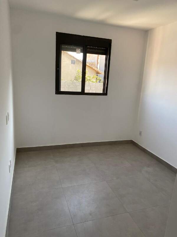 Casa, 2 quartos, 70 m² - Foto 1