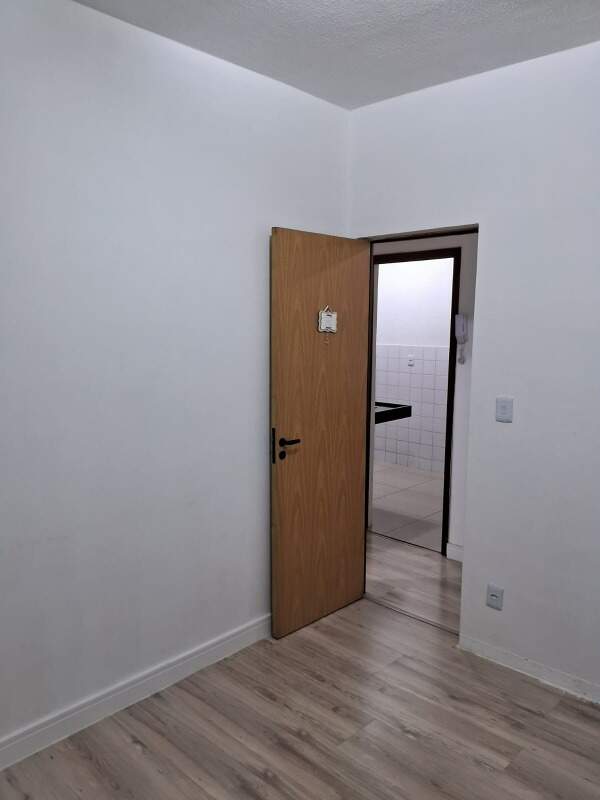 Apartamento à venda com 2 quartos, 44m² - Foto 9