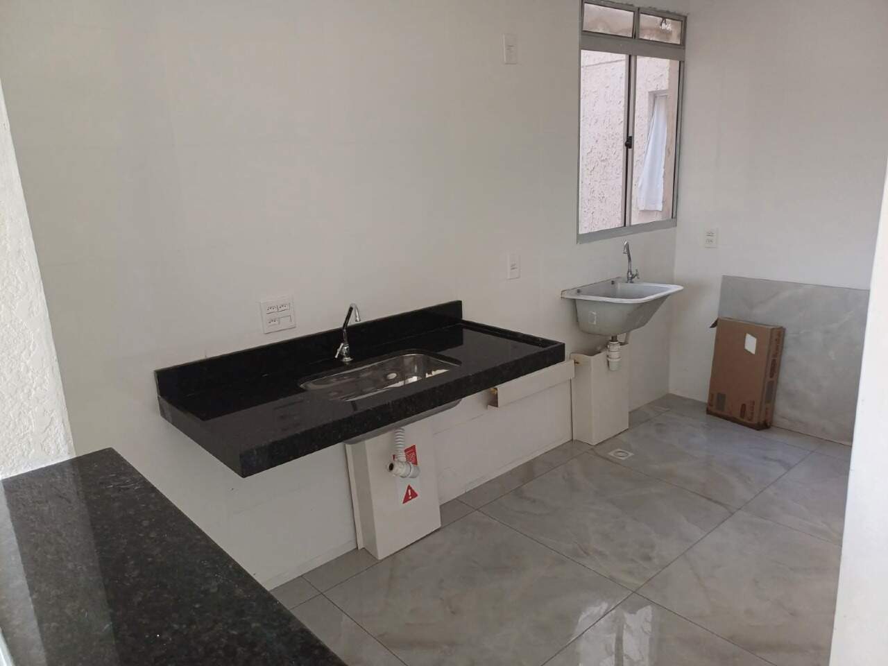 Apartamento à venda com 2 quartos, 43m² - Foto 15