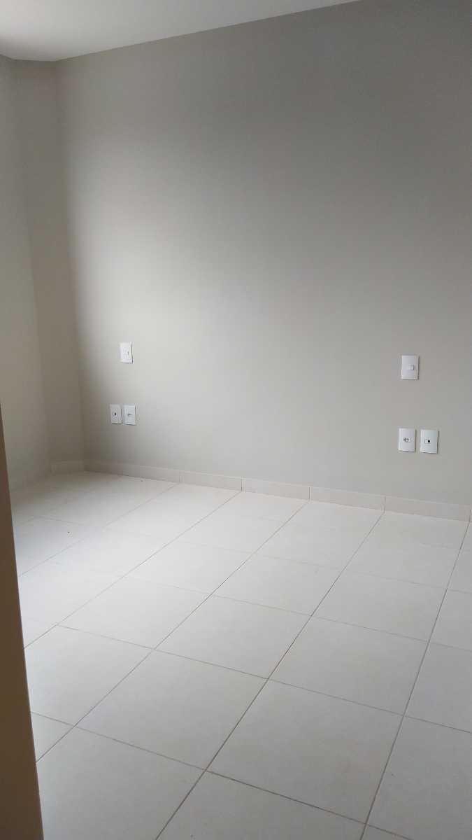 Apartamento à venda com 3 quartos, 92m² - Foto 4