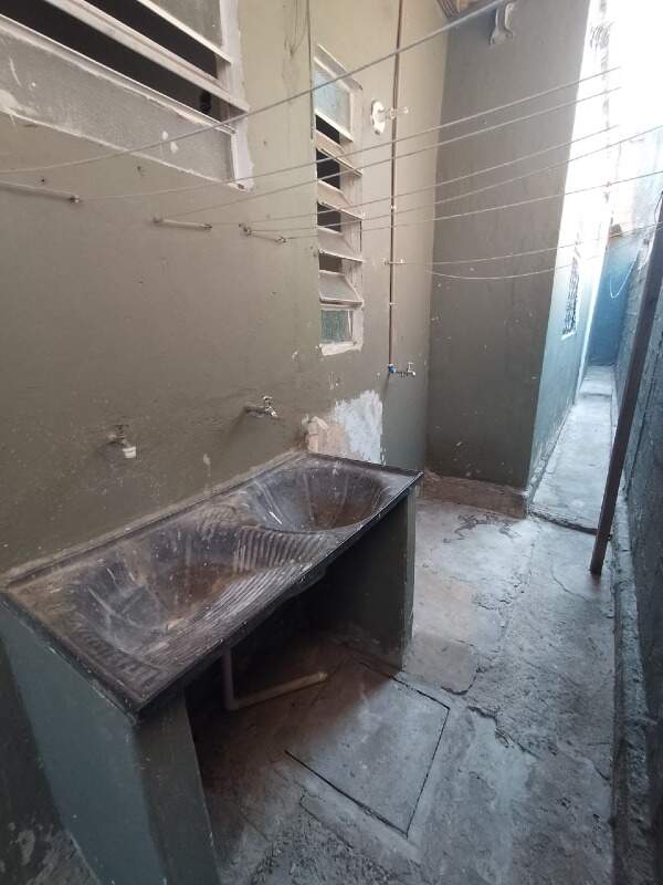 Casa para alugar com 4 quartos, 200m² - Foto 9