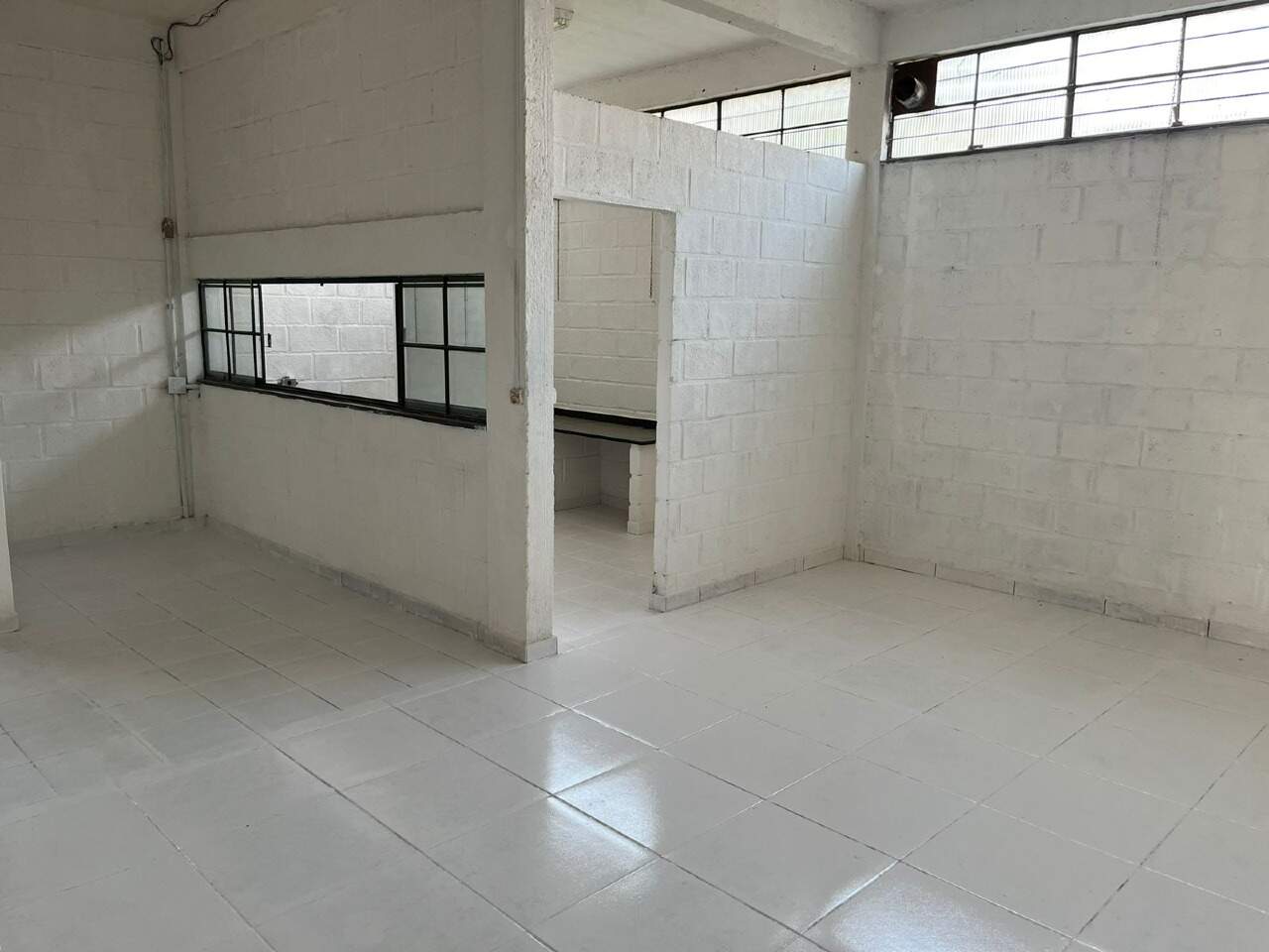 Depósito-Galpão-Armazém para alugar, 150m² - Foto 15