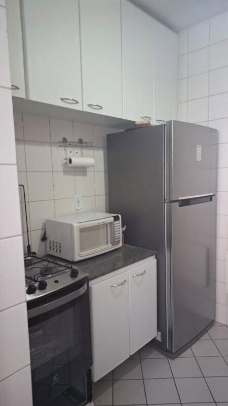 Apartamento à venda com 3 quartos, 75m² - Foto 9