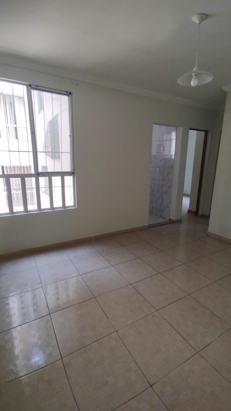 Apartamento para alugar com 2 quartos, 60m² - Foto 2