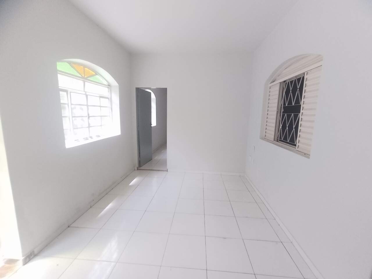 Casa para alugar com 5 quartos, 425m² - Foto 5