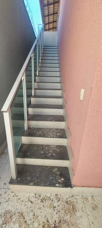 Casa para alugar com 3 quartos, 90m² - Foto 13
