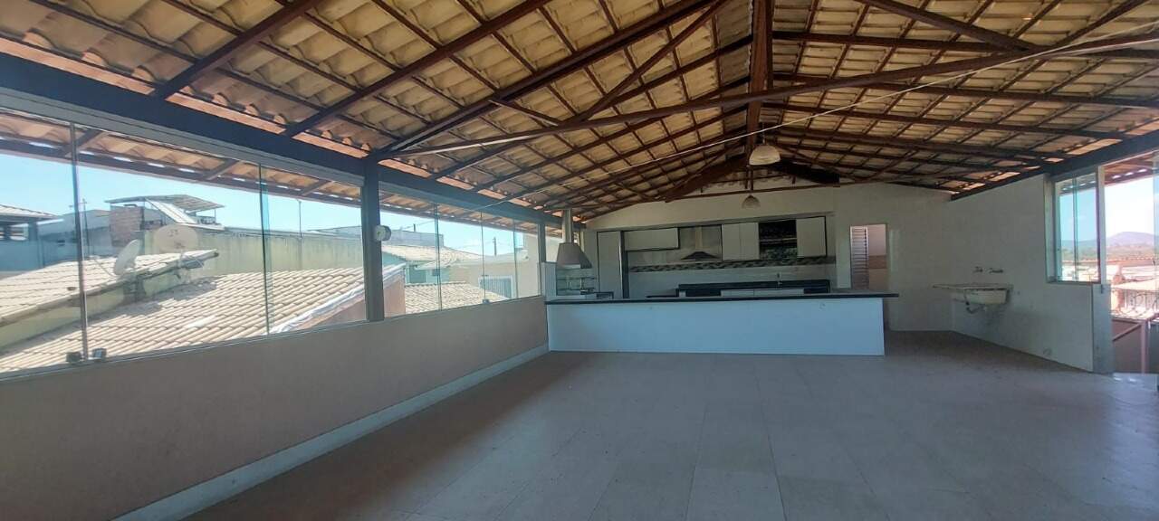 Casa para alugar com 3 quartos, 90m² - Foto 19