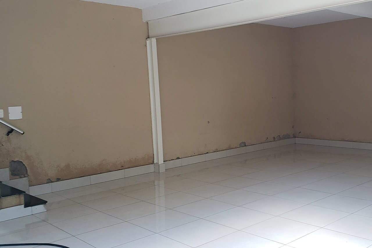 Casa para alugar com 3 quartos, 90m² - Foto 8