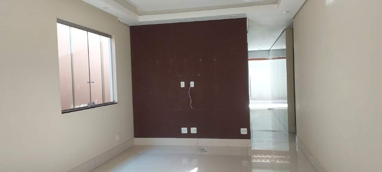 Casa para alugar com 3 quartos, 90m² - Foto 6