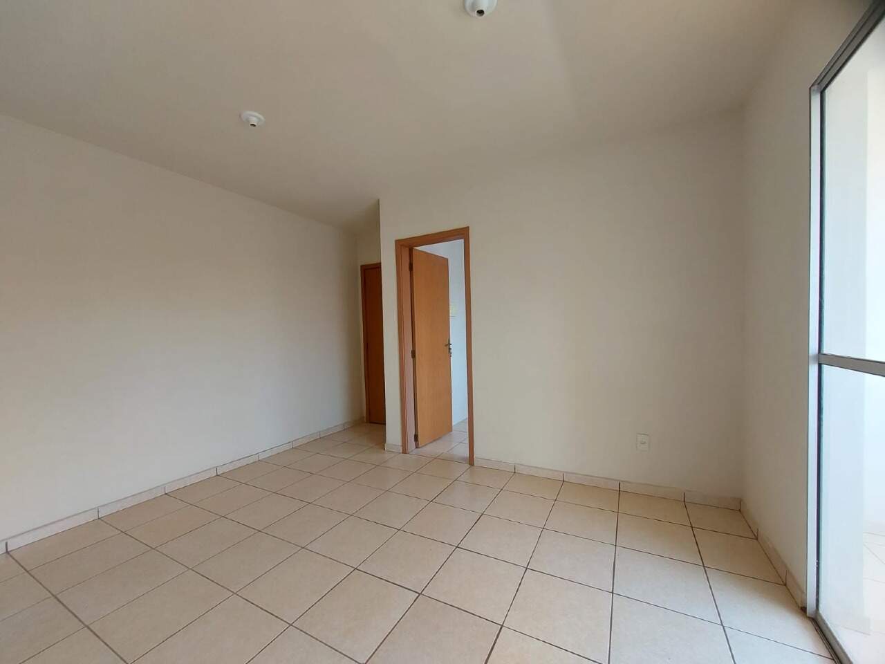 Apartamento para alugar com 2 quartos, 55m² - Foto 17