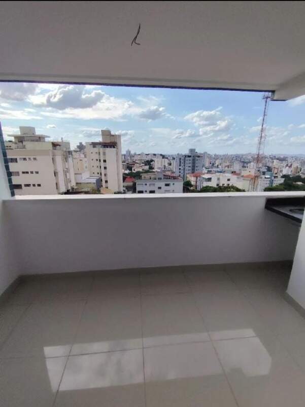 Cobertura para alugar com 3 quartos, 194m² - Foto 2