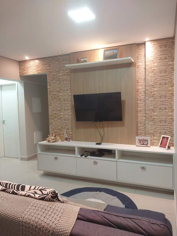 Vende-se Apartamento Bairro São Benedito 2qts suíte – Uberaba MG