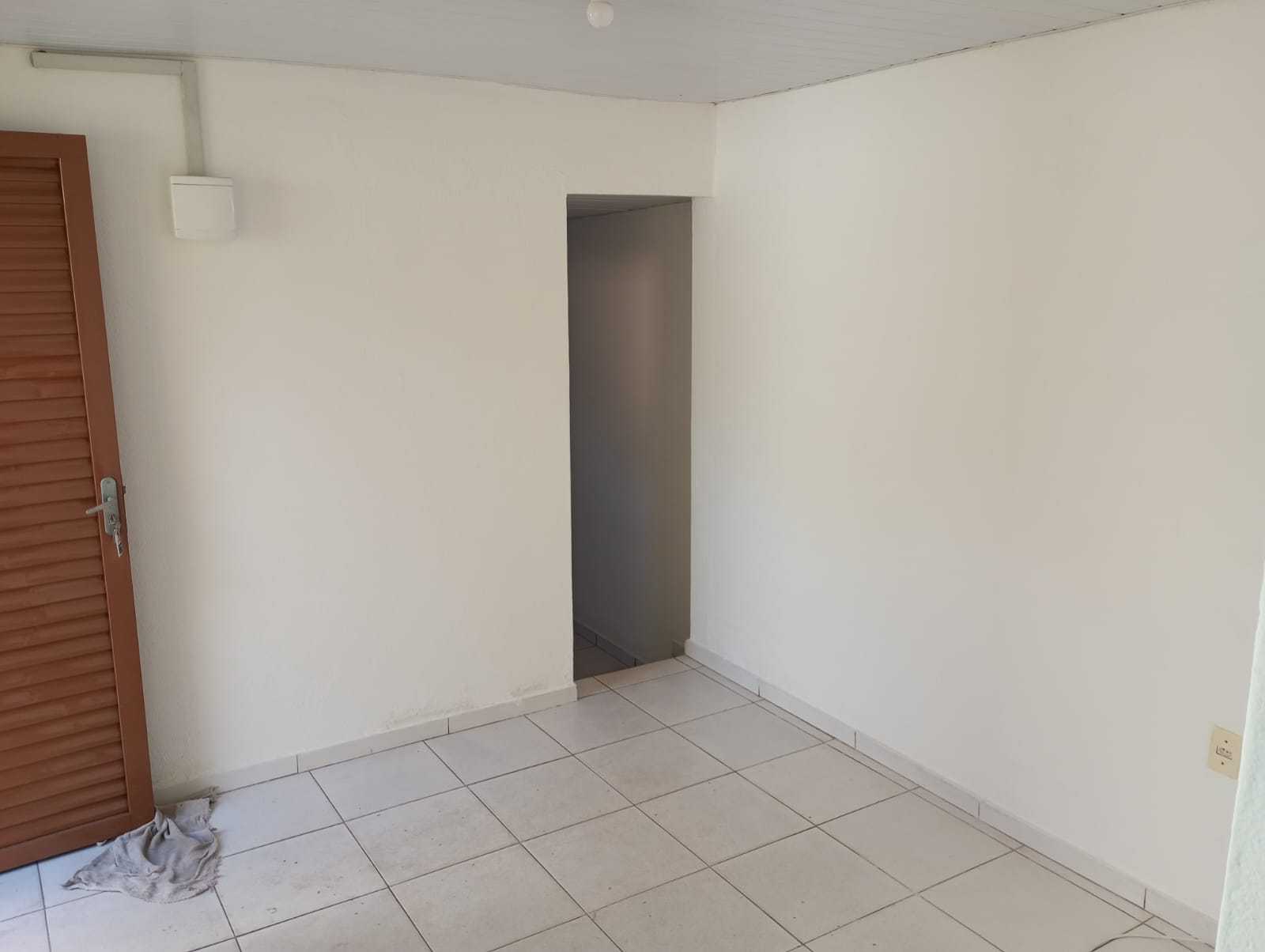 Casa, 1 quarto, 40 m² - Foto 1