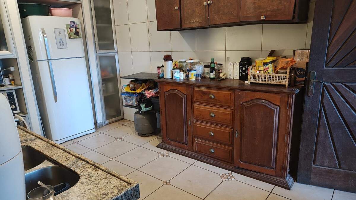 Casa à venda com 2 quartos, 233m² - Foto 21