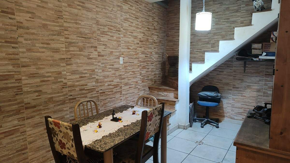 Casa à venda com 2 quartos, 233m² - Foto 22