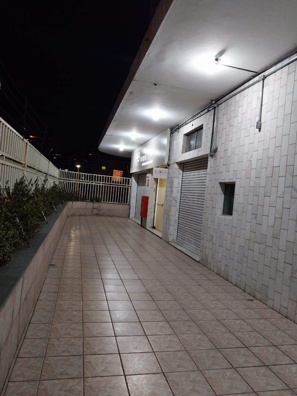 Loja-Salão, 106 m² - Foto 1