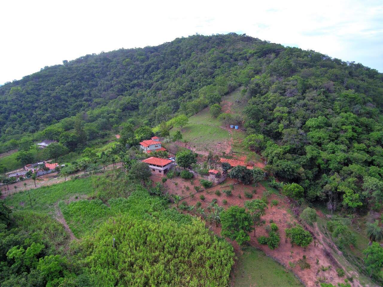 Chácara à venda com 4 quartos, 51000m² - Foto 9
