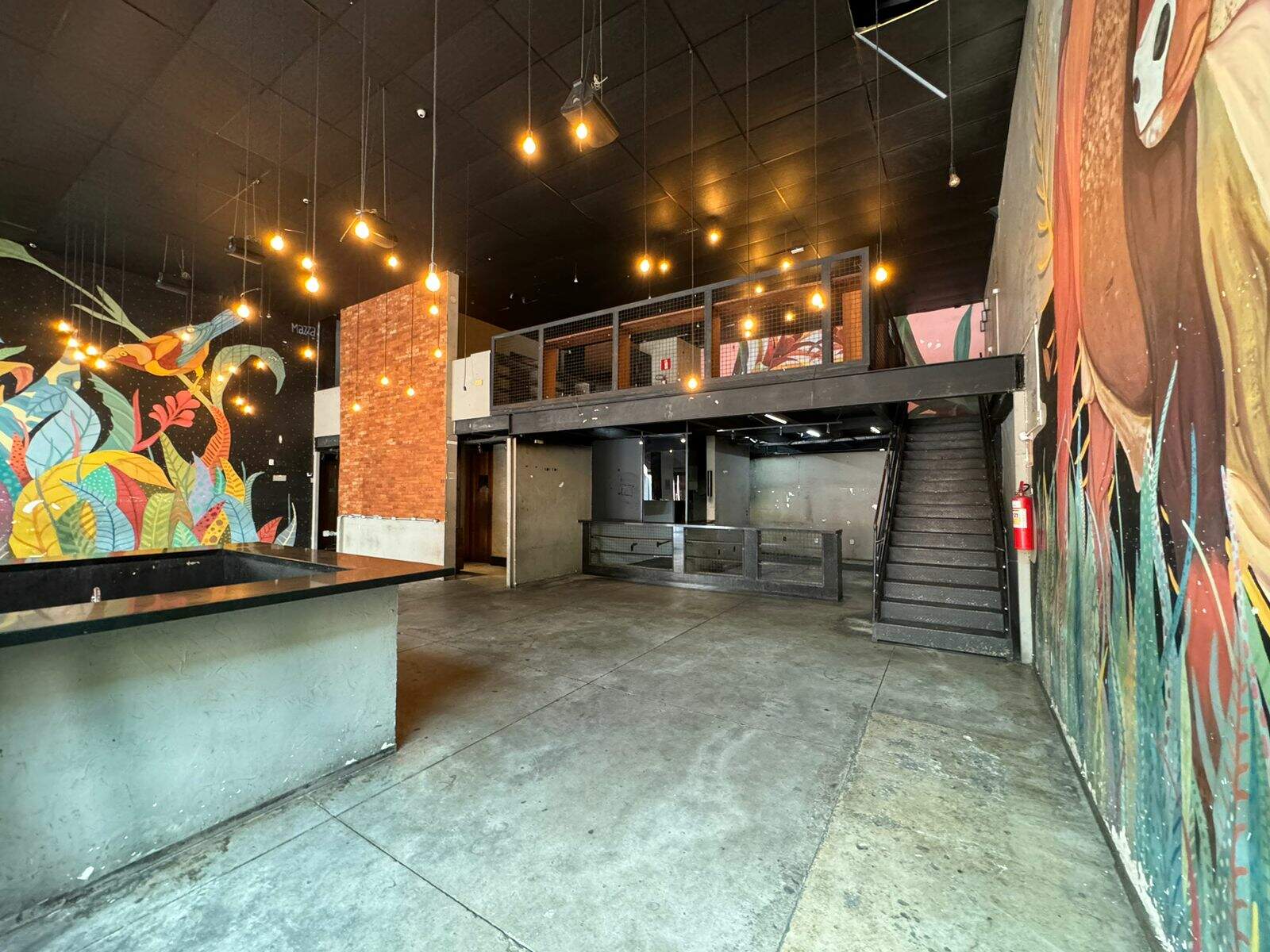 Loja-Salão, 345 m² - Foto 1