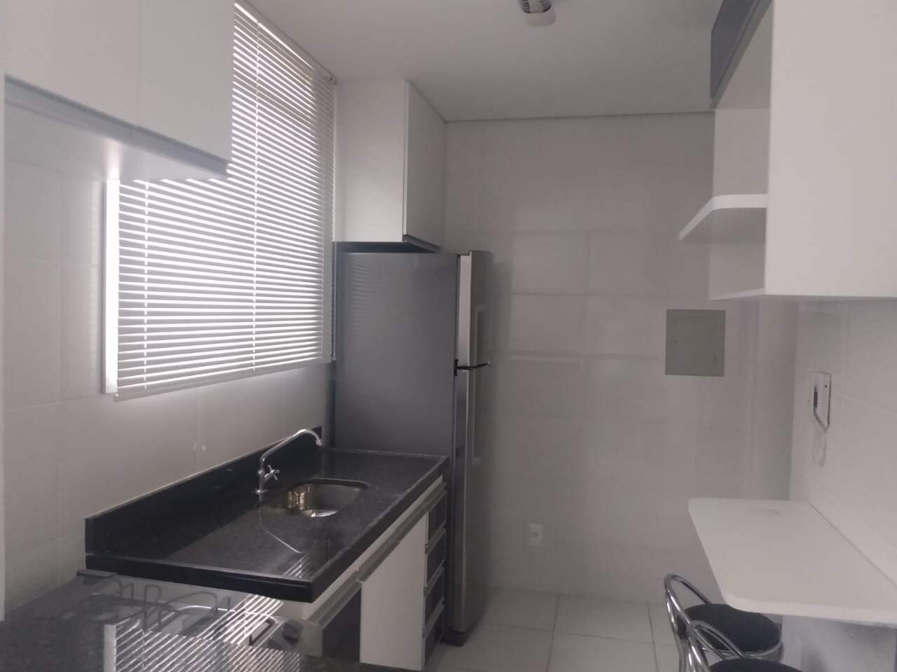 Apartamento à venda com 2 quartos, 737m² - Foto 4