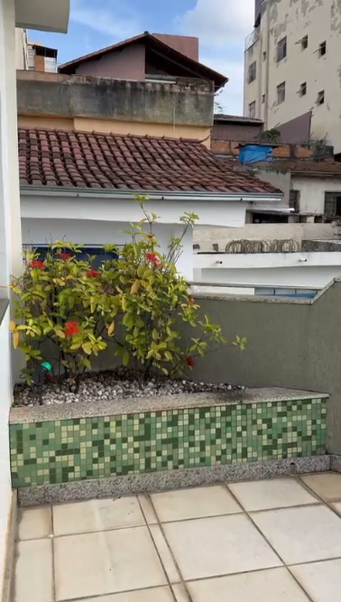 Casa à venda com 4 quartos, 400m² - Foto 25