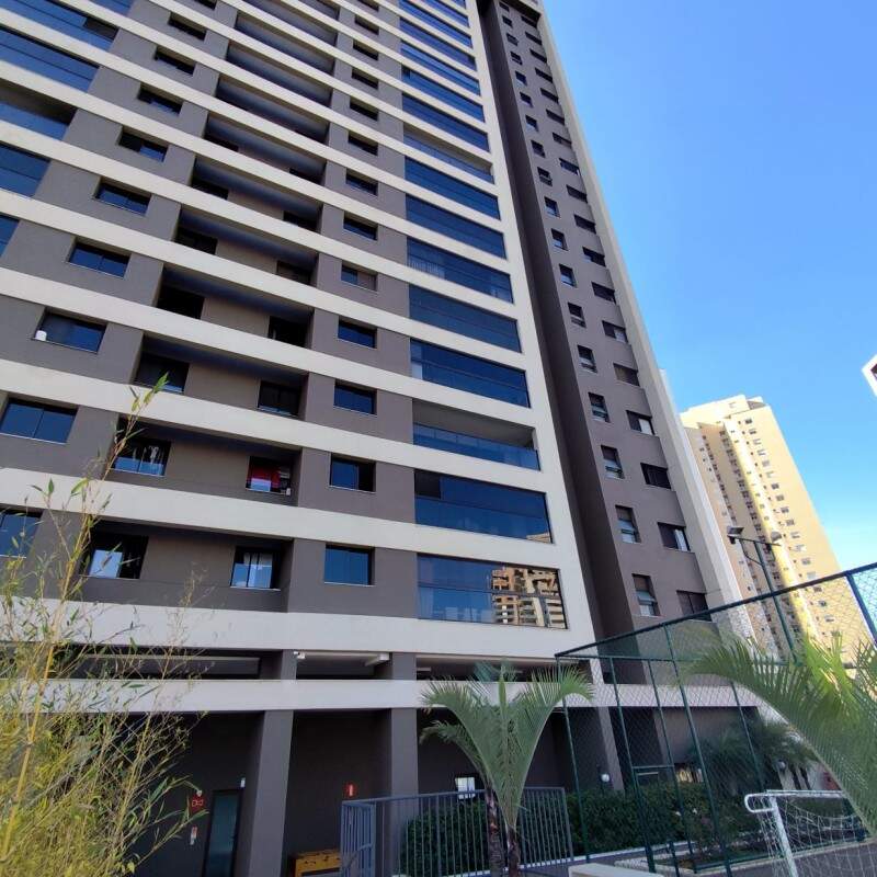Apartamento à venda com 4 quartos, 167m² - Foto 1