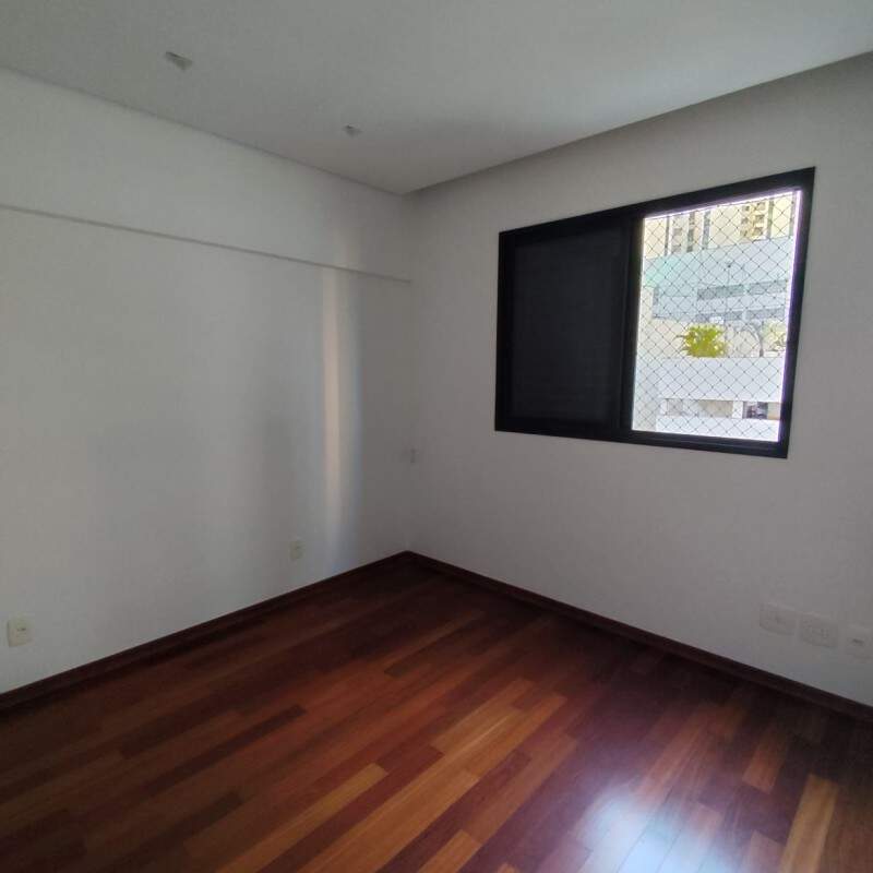 Apartamento à venda com 4 quartos, 167m² - Foto 23