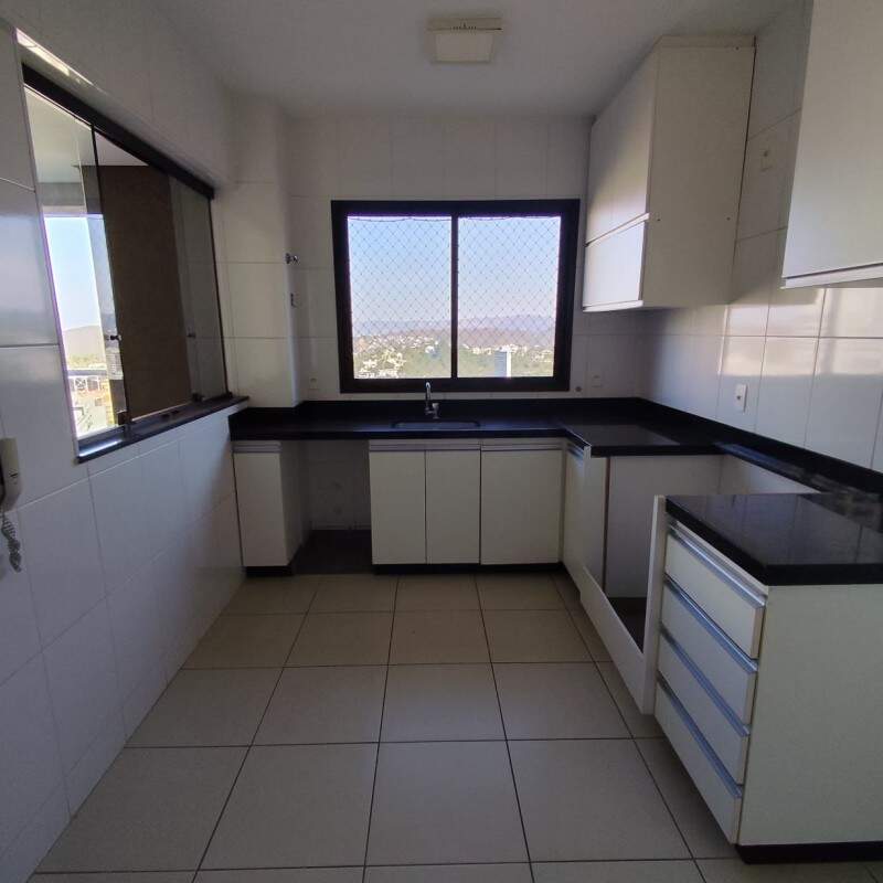 Apartamento à venda com 4 quartos, 167m² - Foto 21