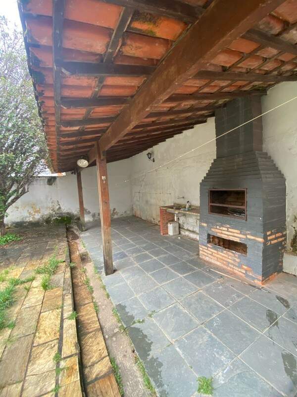 Casa para alugar com 4 quartos, 400m² - Foto 5