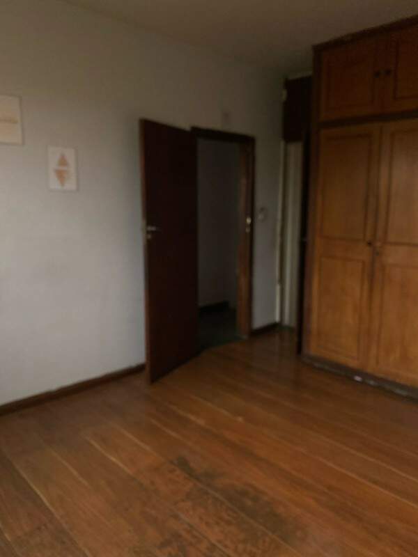Casa para alugar com 4 quartos, 400m² - Foto 9
