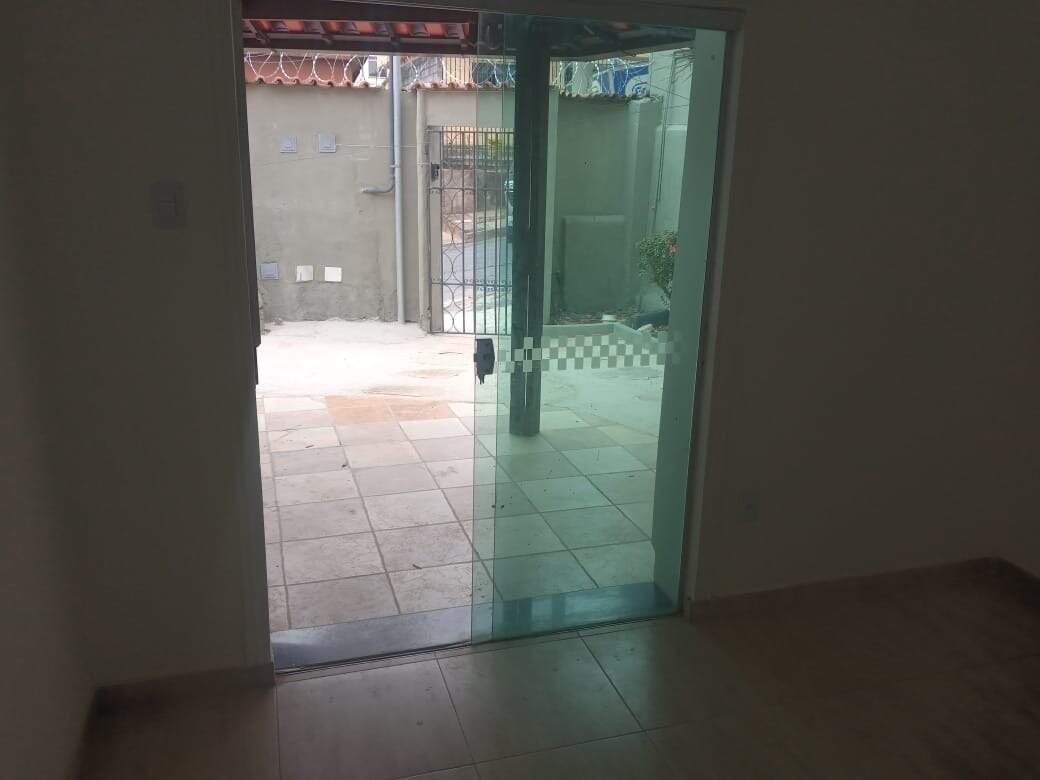 Casa para alugar com 3 quartos, 65m² - Foto 21