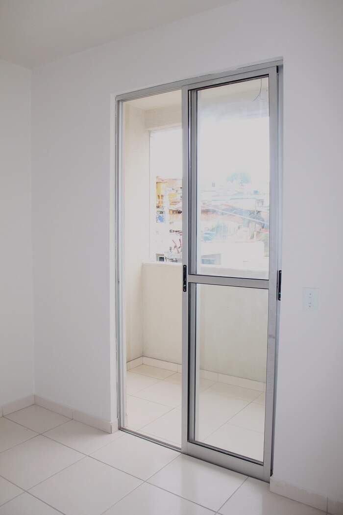 Apartamento à venda com 2 quartos, 55m² - Foto 3