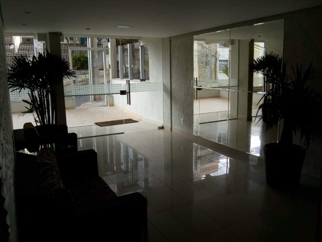 Cobertura para alugar com 3 quartos, 191m² - Foto 1