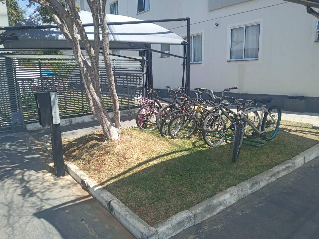 Apartamento para alugar com 2 quartos, 50m² - Foto 2