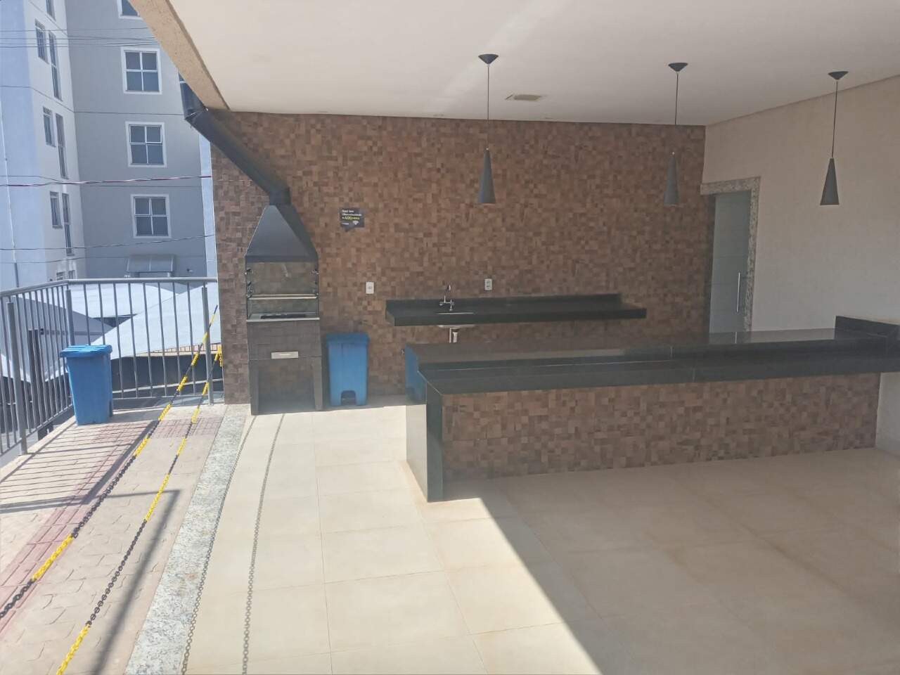 Apartamento para alugar com 2 quartos, 50m² - Foto 9