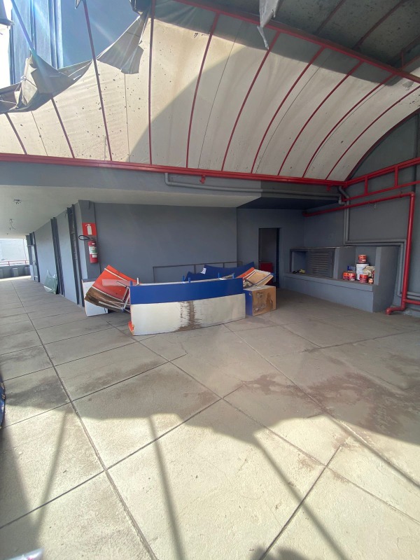 Loja-Salão, 150 m² - Foto 1