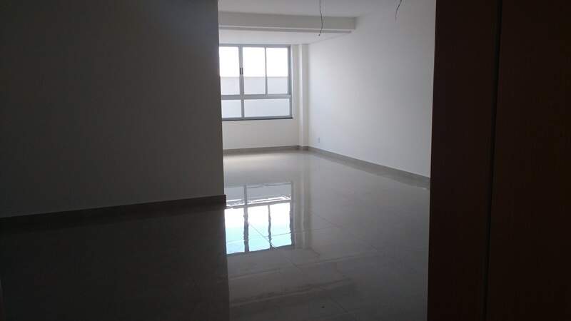 Apartamento à venda com 3 quartos, 168m² - Foto 4